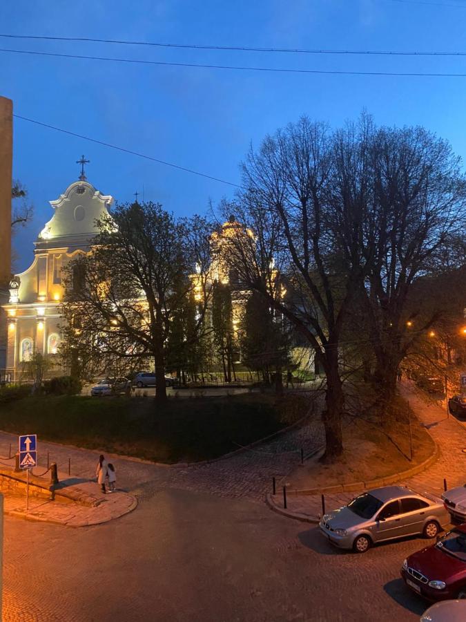 Квартира На Проспекті Шевченка 利沃夫 外观 照片